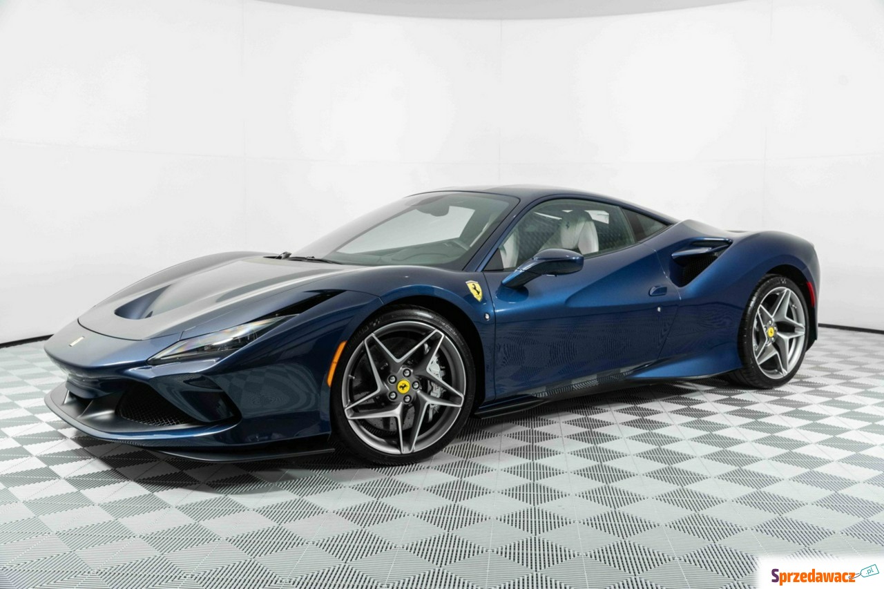 Ferrari 2021