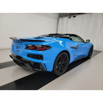 Chevrolet Corvette  Kabriolet 2023,  5.5 benzyna, automat - Na sprzedaż za 455 100 zł - Katowice - zdjęcie 4
