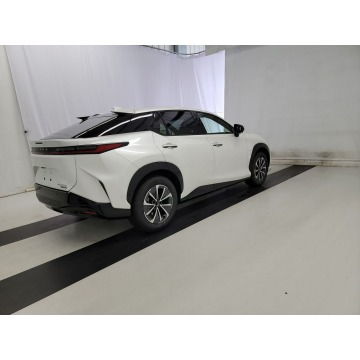 Lexus   SUV 2023 elektryczny, automat - Na sprzedaż za 298 890 zł - Katowice - zdjęcie 4
