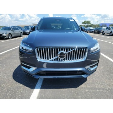 Volvo   SUV 2023,  2.0 benzyna, automat - Na sprzedaż za 289 050 zł - Katowice - zdjęcie 2