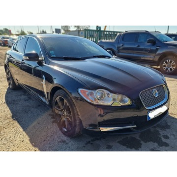 Jaguar XF  Sedan/Limuzyna 2009,  2.7 diesel - Na sprzedaż za 15 999 zł - Pleszew - zdjęcie 4