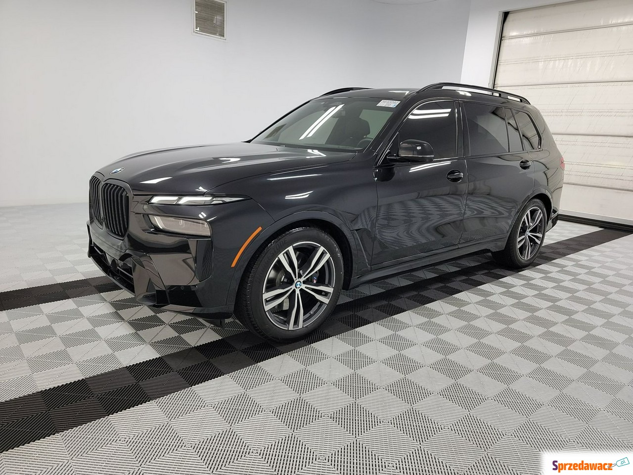 BMW X7 2023