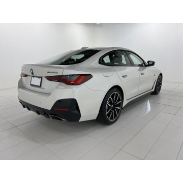 BMW Seria 4  Sedan/Limuzyna 2023,  3.0 benzyna, automat - Na sprzedaż za 325 950 zł - Katowice - zdjęcie 8