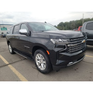 Chevrolet Suburban  SUV 2023,  5.3 benzyna, automat - Na sprzedaż za 343 170 zł - Katowice - zdjęcie 3