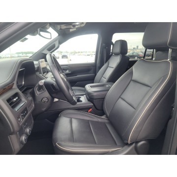Chevrolet Suburban  SUV 2023,  5.3 benzyna, automat - Na sprzedaż za 343 170 zł - Katowice - zdjęcie 7