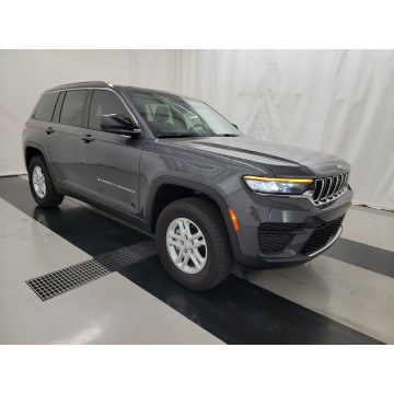 Jeep Grand Cherokee  SUV 2023,  3.6 benzyna, automat - Na sprzedaż za 170 970 zł - Katowice - zdjęcie 3