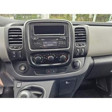 Renault Trafic 2017,  1.6 diesel - Na sprzedaż za 39 237 zł - Kutno - zdjęcie 7