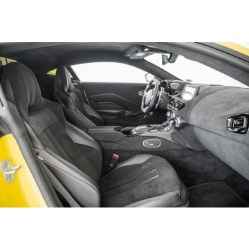Aston Martin V8  Kabriolet 2019,  4.0 benzyna, automat - Na sprzedaż za 418 200 zł - Katowice - zdjęcie 7