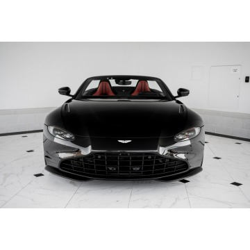 Aston Martin V8  Kabriolet 2021,  4.0 benzyna, automat - Na sprzedaż za 824 100 zł - Katowice - zdjęcie 2