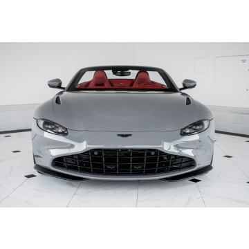 Aston Martin V8  Kabriolet 2021,  4.0 benzyna, automat - Na sprzedaż za 836 400 zł - Katowice - zdjęcie 2