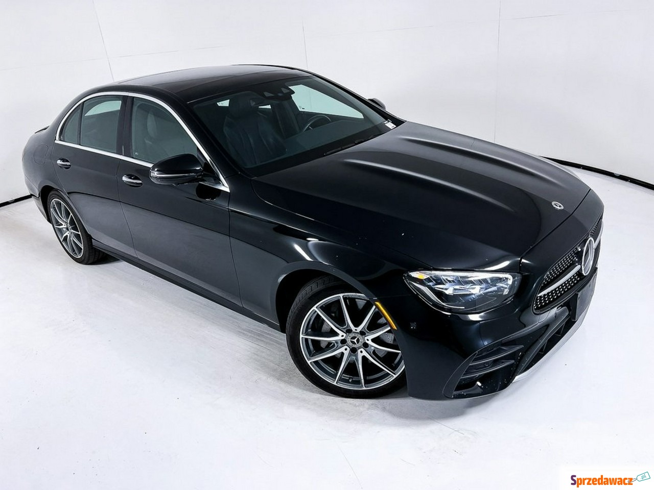 Mercedes - Benz E-klasa 2022