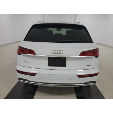 Audi Q5  SUV 2023,  2.0 benzyna, automat - Na sprzedaż za 168 510 zł - Katowice - zdjęcie 5