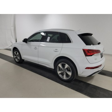 Audi Q5  SUV 2023,  2.0 benzyna, automat - Na sprzedaż za 168 510 zł - Katowice - zdjęcie 6