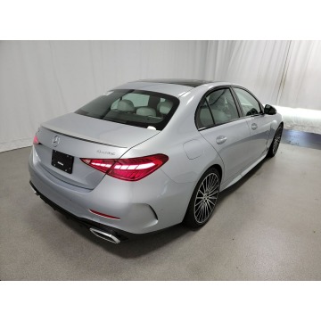 Mercedes - Benz C-klasa  Sedan/Limuzyna 2022,  2.0 benzyna, automat - Na sprzedaż za 170 970 zł - Katowice - zdjęcie 6