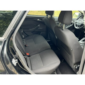 Ford Focus 2016,  1.5 diesel - Na sprzedaż za 37 999 zł - Gostyń - zdjęcie 8