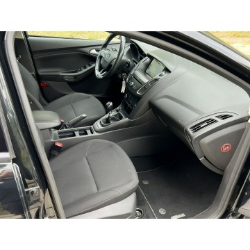 Ford Focus 2016,  1.5 diesel - Na sprzedaż za 37 999 zł - Gostyń - zdjęcie 7