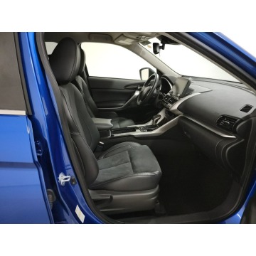 Mitsubishi Eclipse Cross  SUV 2022,  1.5 benzyna, automat - Na sprzedaż za 107 010 zł - Katowice - zdjęcie 8