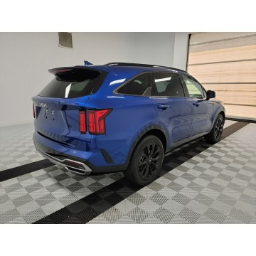 Kia Sorento  SUV 2023,  2.5 benzyna, automat - Na sprzedaż za 190 650 zł - Katowice - zdjęcie 4
