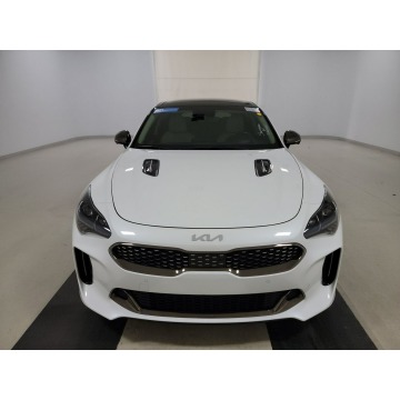 Kia Stinger  Hatchback 2023,  3.3 benzyna, automat - Na sprzedaż za 207 870 zł - Katowice - zdjęcie 2