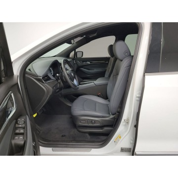 Buick   SUV 2023,  3.6 benzyna, automat - Na sprzedaż za 185 730 zł - Katowice - zdjęcie 7