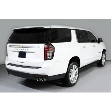 Chevrolet Suburban  SUV 2023,  6.2 benzyna, automat - Na sprzedaż za 404 670 zł - Katowice - zdjęcie 6