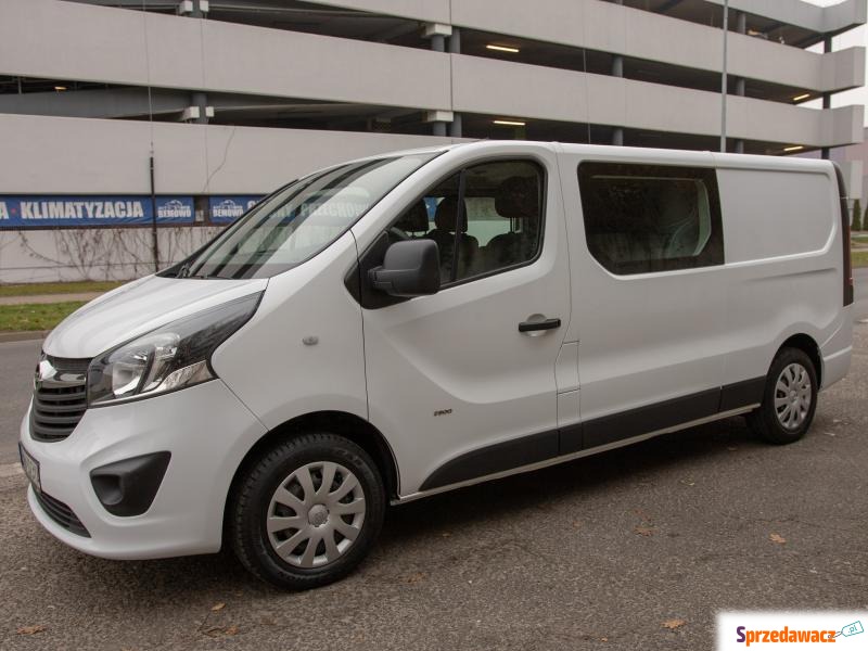 Opel Vivaro  Minivan/Van 2017,  1.6 diesel - Na sprzedaż za 64 999 zł - Warszawa