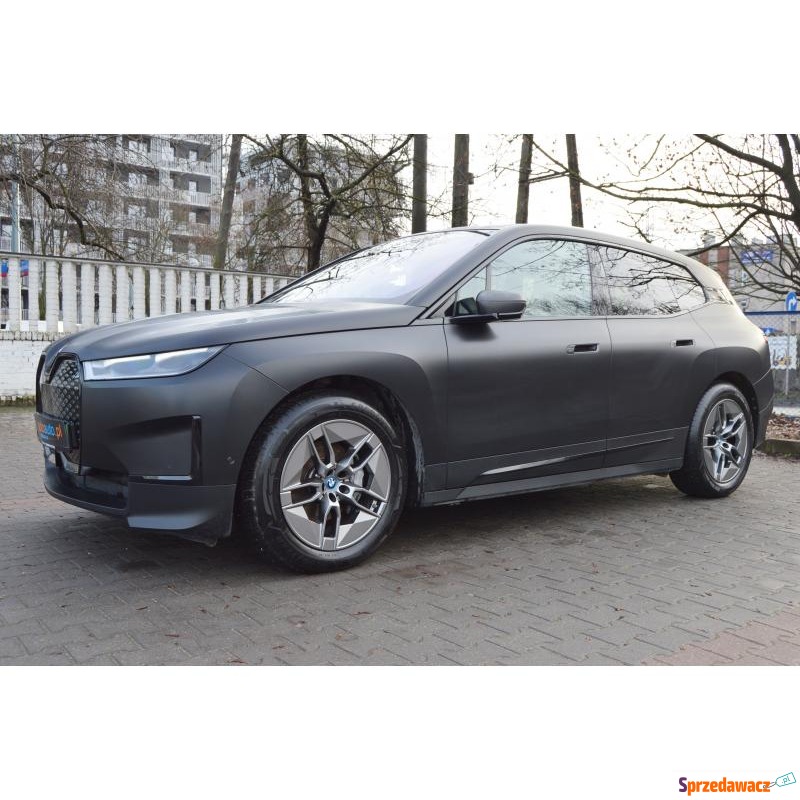 BMW   Terenowy 2021,  0.0 zasilanie elektryczne - Na sprzedaż za 359 999 zł - Warszawa
