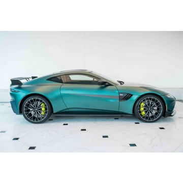 Aston Martin   Coupe/Sportowy 2022,  4.0 benzyna, automat - Na sprzedaż za 736 770 zł - Katowice - zdjęcie 4