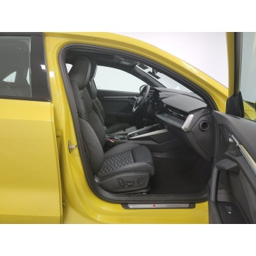 Audi RS3  Sedan/Limuzyna 2023,  2.5 benzyna, automat - Na sprzedaż za 329 640 zł - Katowice - zdjęcie 8