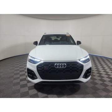Audi SQ5  SUV 2023,  3.0 benzyna, automat - Na sprzedaż za 276 750 zł - Katowice - zdjęcie 2