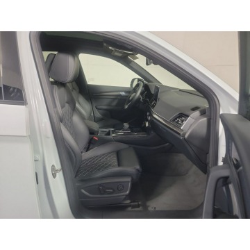 Audi SQ5  SUV 2023,  3.0 benzyna, automat - Na sprzedaż za 276 750 zł - Katowice - zdjęcie 8