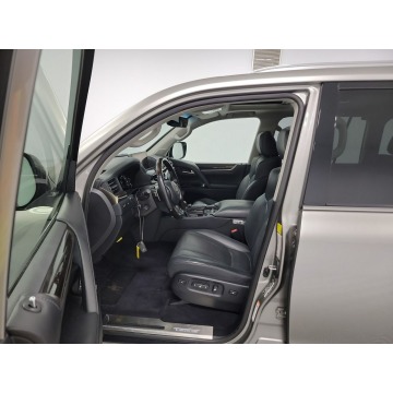 Lexus LX  SUV 2018,  5.7 benzyna, automat - Na sprzedaż za 298 890 zł - Katowice - zdjęcie 7