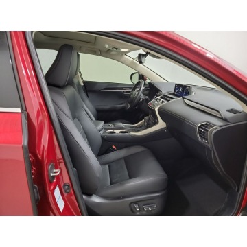 Lexus NX  SUV 2021,  2.0 benzyna, automat - Na sprzedaż za 195 570 zł - Katowice - zdjęcie 8