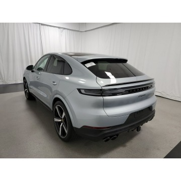 Porsche Cayenne  SUV 2023,  3.0 benzyna, automat - Na sprzedaż za 397 290 zł - Katowice - zdjęcie 6