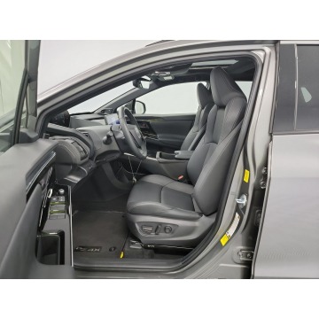 Toyota bZ4X  SUV 2023 elektryczny, automat - Na sprzedaż za 163 590 zł - Katowice - zdjęcie 7