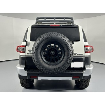 Toyota FJ Cruiser  SUV 2014,  4.0 benzyna, automat - Na sprzedaż za 78 720 zł - Katowice - zdjęcie 7