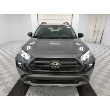 Toyota   SUV 2023,  2.5 benzyna, automat - Na sprzedaż za 205 902 zł - Katowice - zdjęcie 2