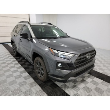 Toyota   SUV 2023,  2.5 benzyna, automat - Na sprzedaż za 205 902 zł - Katowice - zdjęcie 3