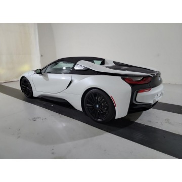 BMW i8  Coupe/Sportowy 2020,  1.5 hybryda, automat - Na sprzedaż za 389 910 zł - Katowice - zdjęcie 3
