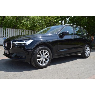 Volvo XC60 2020 prod. / 2020 1rej. D4 / MOMENTUM / SALON PL / BEZWYPADKOWY