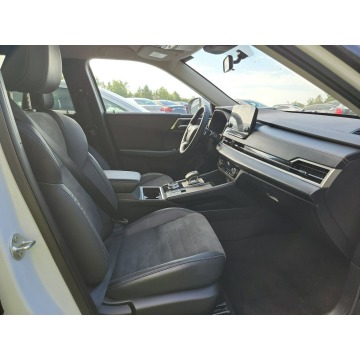Mitsubishi Outlander  SUV 2022,  2.5 benzyna, automat - Na sprzedaż za 121 770 zł - Katowice - zdjęcie 8