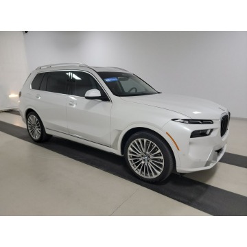 BMW X7  SUV 2023,  3.0 hybryda, automat - Na sprzedaż za 306 270 zł - Katowice - zdjęcie 3