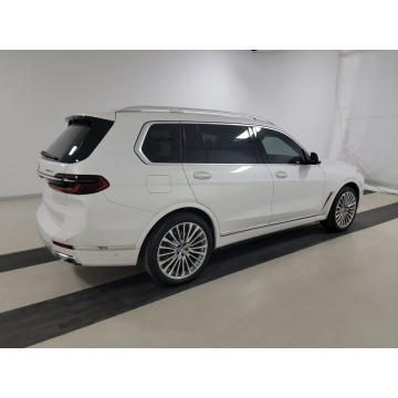 BMW X7  SUV 2023,  3.0 hybryda, automat - Na sprzedaż za 306 270 zł - Katowice - zdjęcie 4