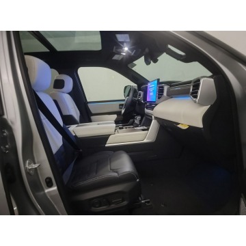 Toyota Sequoia  SUV 2023,  3.4 hybryda, automat - Na sprzedaż za 341 940 zł - Katowice - zdjęcie 8