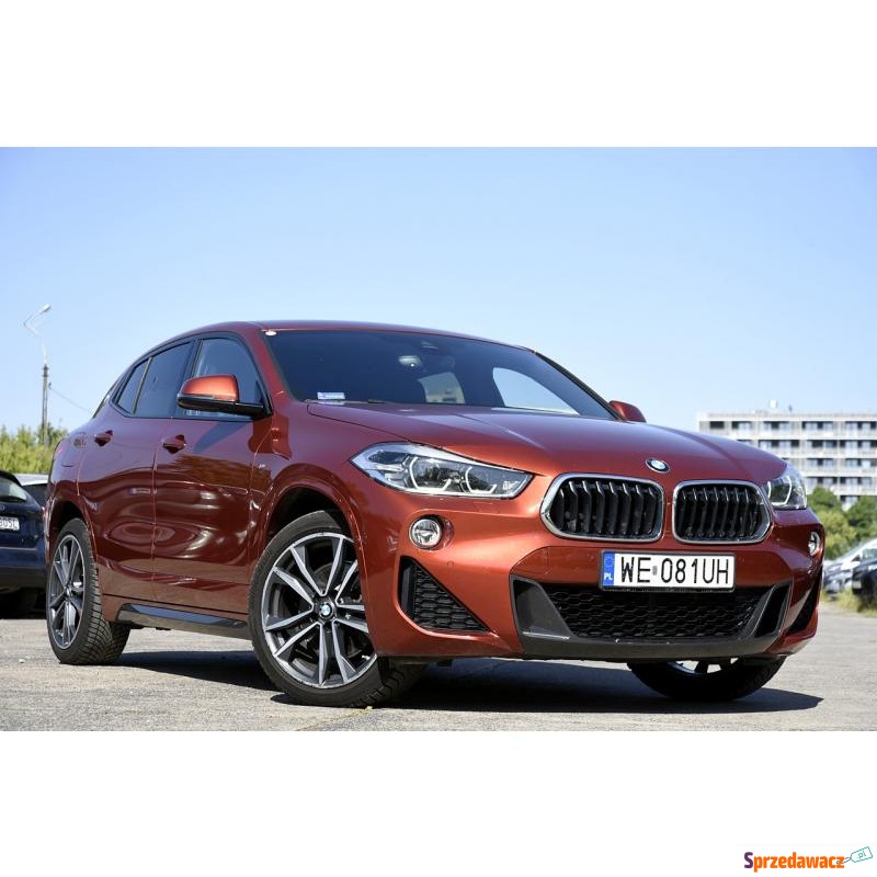 BMW   Terenowy 2018,  2.0 benzyna - Na sprzedaż za 122 999 zł - Warszawa