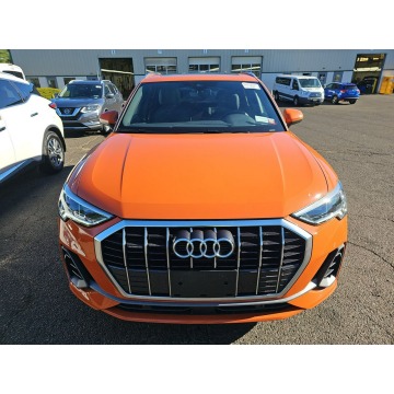 Audi Q3  SUV 2023,  2.0 benzyna, automat - Na sprzedaż za 165 681 zł - Katowice - zdjęcie 2