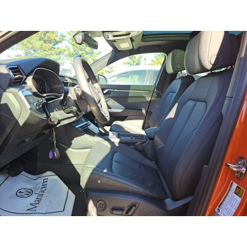 Audi Q3  SUV 2023,  2.0 benzyna, automat - Na sprzedaż za 165 681 zł - Katowice - zdjęcie 8