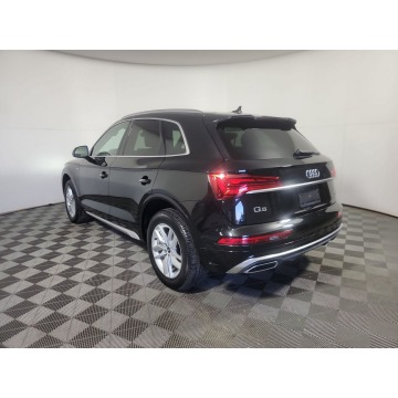 Audi Q5  SUV 2023,  2.0 benzyna, automat - Na sprzedaż za 180 810 zł - Katowice - zdjęcie 6