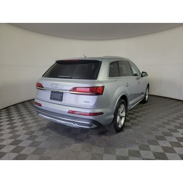Audi Q7  SUV 2022,  2.0 benzyna, automat - Na sprzedaż za 194 340 zł - Katowice - zdjęcie 6