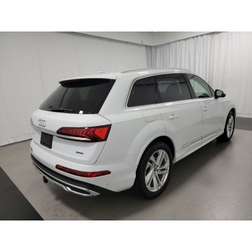 Audi Q7  SUV 2023,  3.0 hybryda, automat - Na sprzedaż za 303 810 zł - Katowice - zdjęcie 4